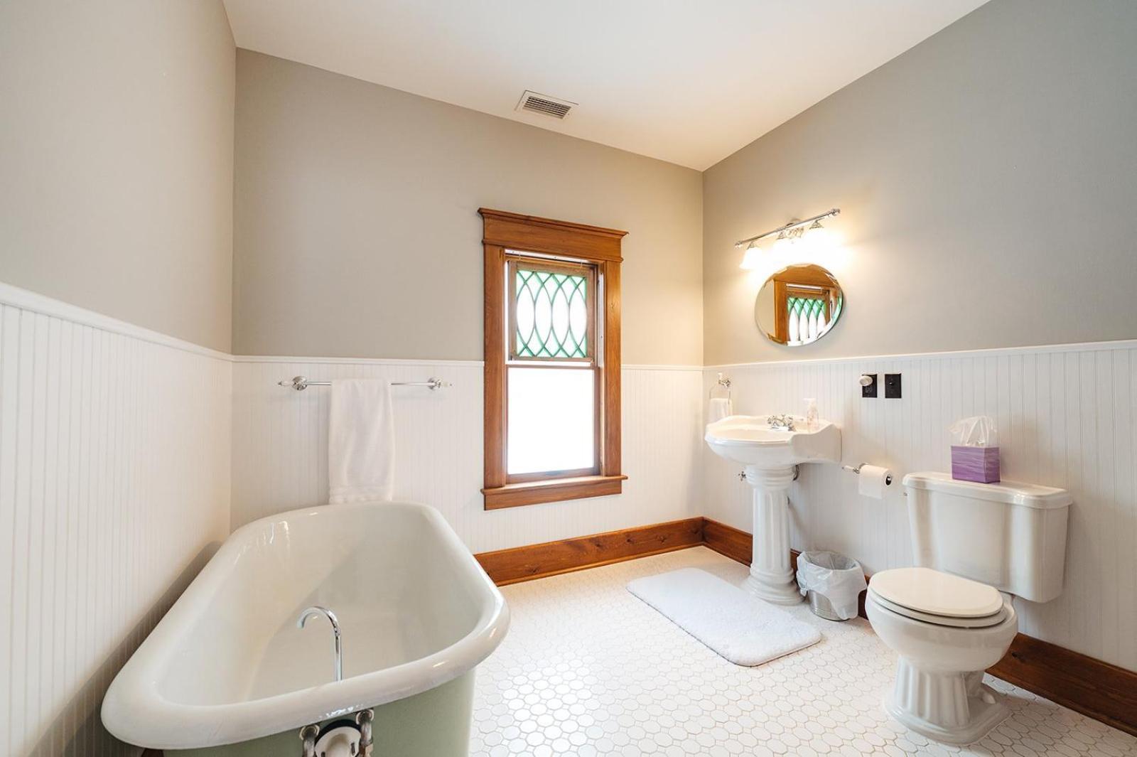 Spacious Victorian 5 Bdr Broomhead Farmhouse - 5721 Rapid City Exteriör bild